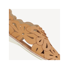 Load image into Gallery viewer, Rollie Applique Tan