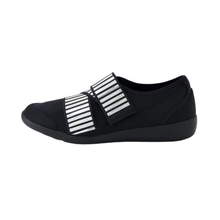 Load image into Gallery viewer, Ziera Urban Black Black