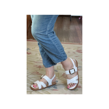 Load image into Gallery viewer, Hush Puppies Jester White