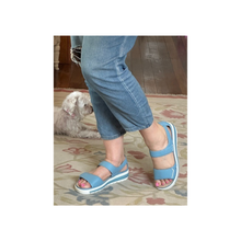 Load image into Gallery viewer, Ziera Gedd Blue White