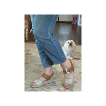 Load image into Gallery viewer, D&J Signy Almond