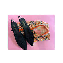 Load image into Gallery viewer, Samade By Sam Orange Paisley Shoe Bag