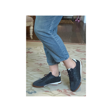 Load image into Gallery viewer, Hush Puppies Femme Midnight