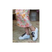 Load image into Gallery viewer, Rilassare Temple White Navy