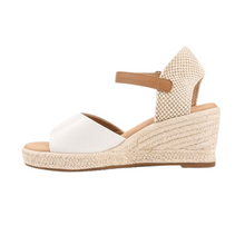 Load image into Gallery viewer, Hush Puppies Ersa White Tan