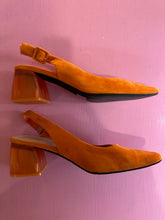 Load image into Gallery viewer, Pre-Loved D&J Moon Size 41