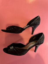 Load image into Gallery viewer, Pre-Loved Giovanna Black Satin Heels Size AU10