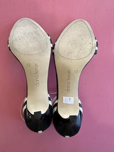 Load image into Gallery viewer, Pre-Loved Diana Ferrari Roxanne Size AU12