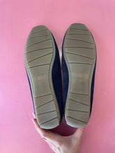 Load image into Gallery viewer, Pre-Loved Sioux Carmona