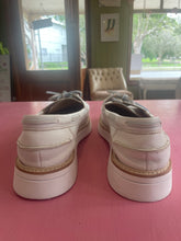 Load image into Gallery viewer, PLDonald Pliner Boat Shoe