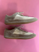 Load image into Gallery viewer, Pre-Loved Camper Havana Size 46