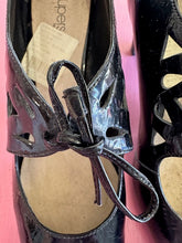 Load image into Gallery viewer, Pre-Loved Supersoft Winslett Size AU11.5