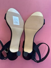 Load image into Gallery viewer, Pre-Loved City Chic Adore Size 43/AU12
