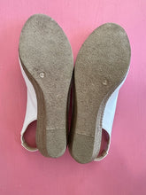 Load image into Gallery viewer, Pre-Loved Aerobics Alba White Size 42