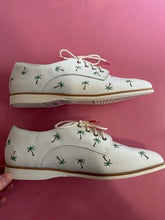 Load image into Gallery viewer, Pre-Loved Rollie Rodeo Size 44/AU12