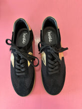 Load image into Gallery viewer, Pre-Loved Hinako Oakey