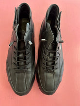 Load image into Gallery viewer, Pre-Loved Ldeck Black Sneaker Size 44