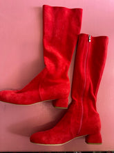 Load image into Gallery viewer, Pre-Loved Isabella Banyan Red Boots Size 44/Au12