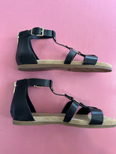 Load image into Gallery viewer, Pre-Loved Hush Puppies Pompa Size AU12