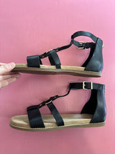 Load image into Gallery viewer, Pre-Loved Hush Puppies Pompa Size AU12