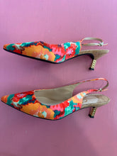 Load image into Gallery viewer, Pre-Loved Jrenee Floretta Size AU12M