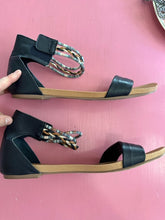 Load image into Gallery viewer, Pre-Loved D&J Justin