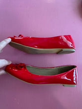 Load image into Gallery viewer, Pre-Loved Pixie Cove Red Ballet Flats Size 43