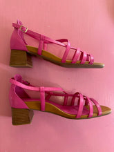 Load image into Gallery viewer, Pre-Loved CBD Pink Sandals