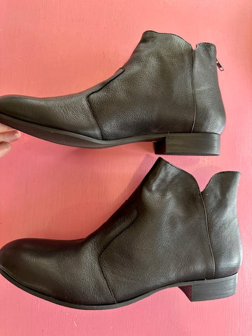 Pre-Loved D&J Fronia