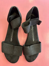 Load image into Gallery viewer, Pre-Loved Taking Shape Black Wedge Sandal