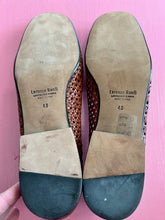 Load image into Gallery viewer, Pre-Loved Lorenzo Banfi Brown Loafers