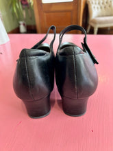 Load image into Gallery viewer, Pre-Loved Kumfs Black Mary Janes