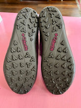 Load image into Gallery viewer, Pre-Loved Columbia Purple Boots
