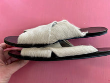 Load image into Gallery viewer, Pre-Loved The Hides Milk Slides