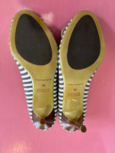 Load image into Gallery viewer, Pre-Loved Tony Bianco Demi