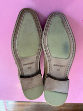 Load image into Gallery viewer, Pre-Loved Ardent Tan Suede Boot