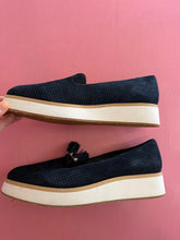 Load image into Gallery viewer, Pre-Loved Wittner Navy Loafers