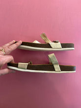 Load image into Gallery viewer, Pre-Loved Frankie4 Shelley