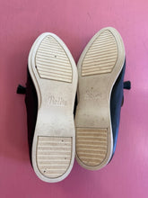 Load image into Gallery viewer, Pre-Loved Rollie Madison Albert Black