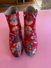 Load image into Gallery viewer, Pre-Loved Jrenee Tunatti