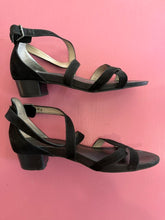 Load image into Gallery viewer, Pre-Loved Frankie4 Gina Black