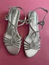 Load image into Gallery viewer, Pre-Loved Chrissie Bella