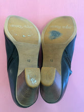 Load image into Gallery viewer, Pre-Loved Frankie4 Black boots