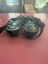 Load image into Gallery viewer, Pre-Loved Ziera Black Sandal