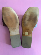 Load image into Gallery viewer, Pre-Loved Cignetti Boutique Tan Slides
