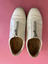 Load image into Gallery viewer, Pre-Loved Hush Puppies Montana