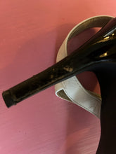 Load image into Gallery viewer, Pre-Loved Jane Debster Inherit Black & White