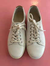 Load image into Gallery viewer, Pre-Loved Ecco Sneakers White