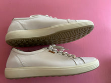 Load image into Gallery viewer, Pre-Loved Ecco Sneakers White
