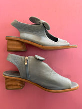 Load image into Gallery viewer, Pre-Loved Isabella Ivy